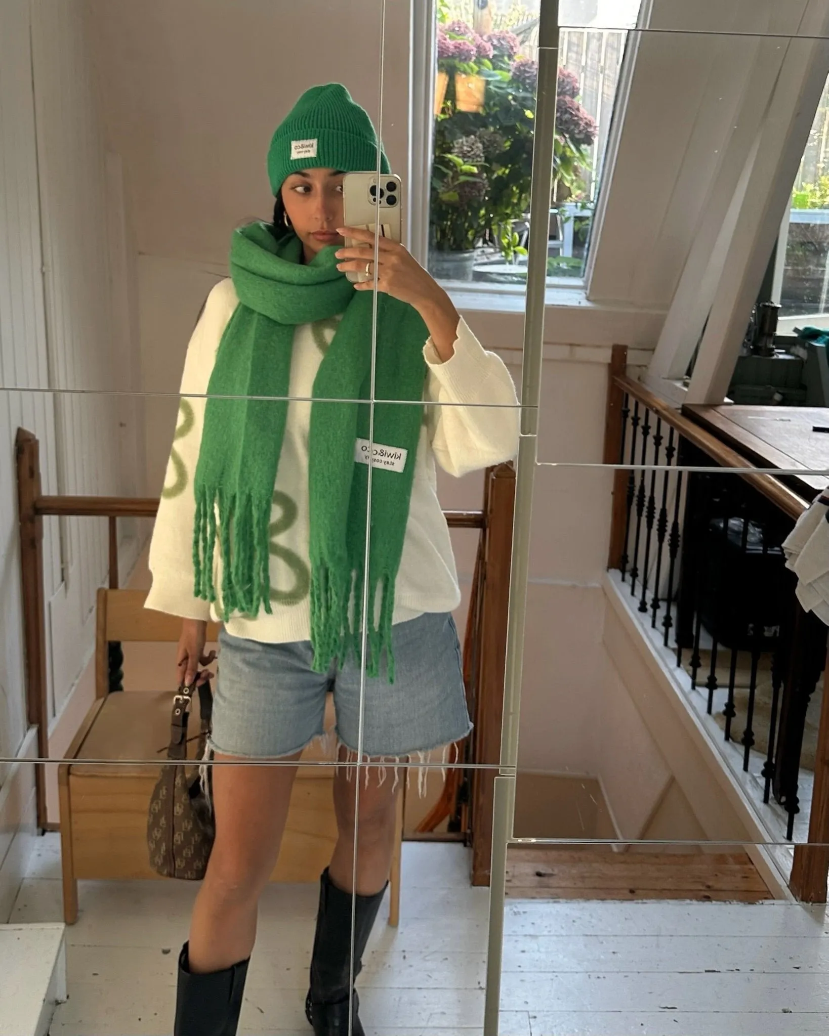 Fresh Apple Scarf