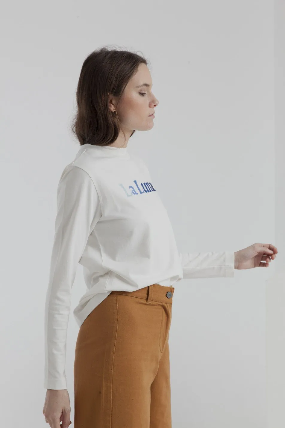 la Luna long sleeve white tee